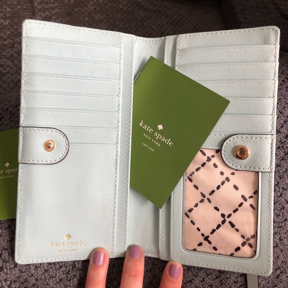 Kate Spade wallet - Picture 3 of 7